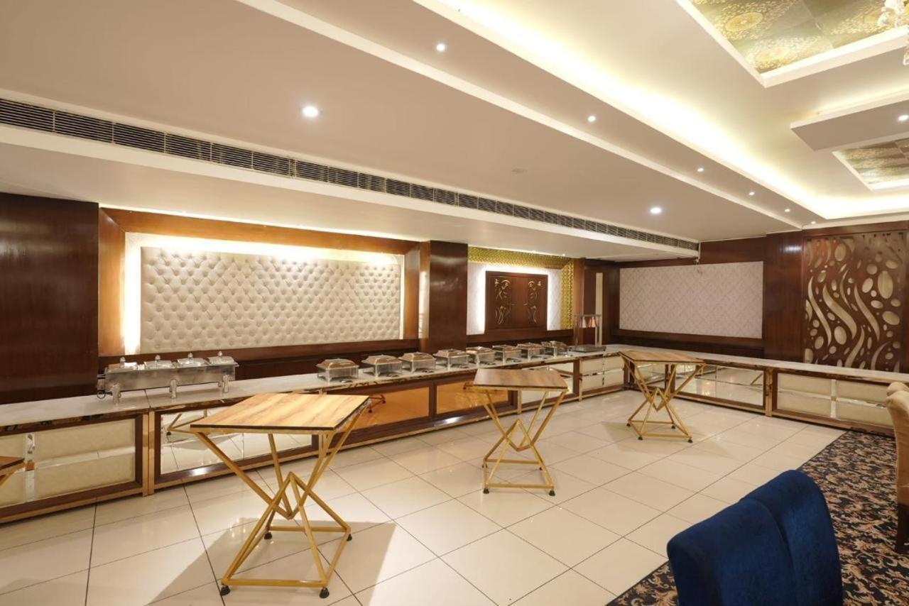 Click Hotel Kohinoor, Ludhiana Exterior foto