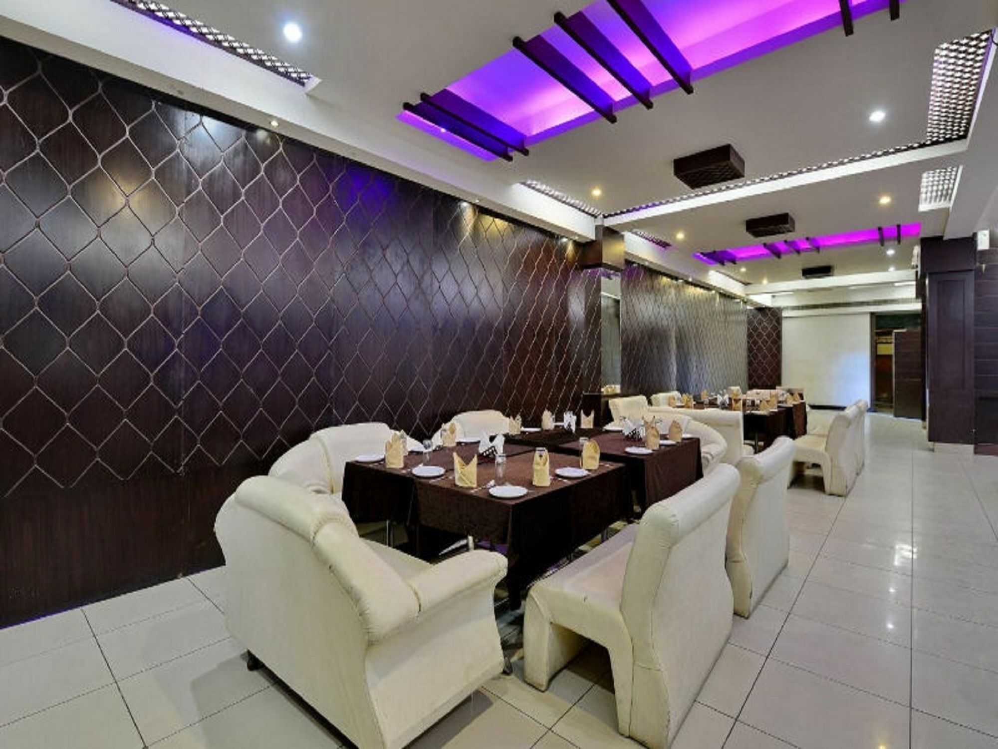 Click Hotel Kohinoor, Ludhiana Exterior foto